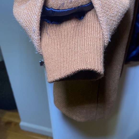 J.Crew Lodge coat in Italian stadium-cloth wool- Size 4, Color: Tan - Picture 4 of 10